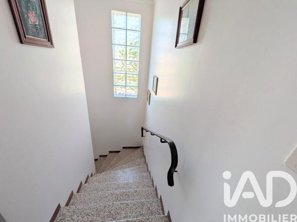 Maison à vendre 5 pièces 190 m² Le Pontet