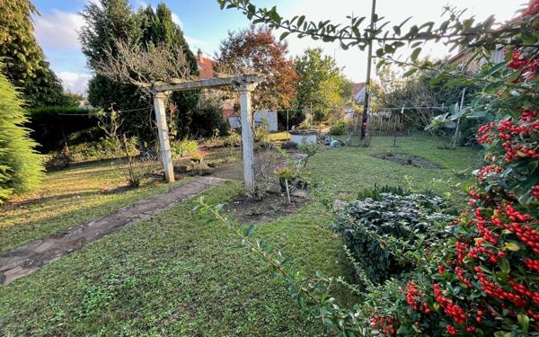 Maison à vendre    3 pièces • 80 m2 Vaires-sur-Marne