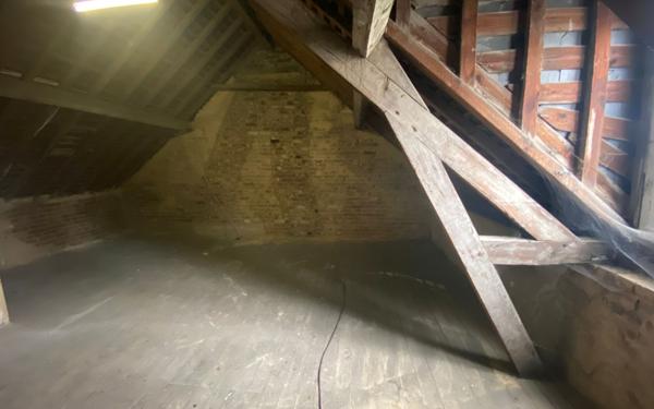 Immeuble à vendre    4 pièces •  Eu