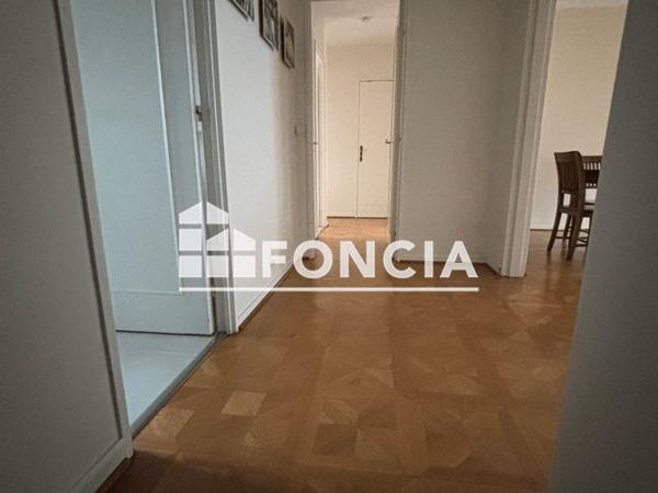 À vendre Appartement 4 pièces 80.79 m² - Fontainebleau 77300