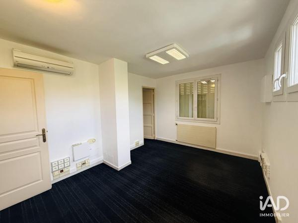 Maison à vendre 9 pièces 221 m² Carpentras