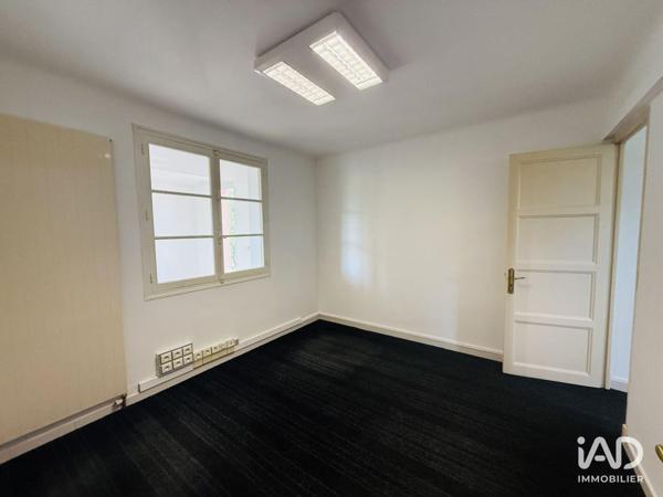 Maison à vendre 9 pièces 221 m² Carpentras