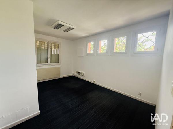 Maison à vendre 9 pièces 221 m² Carpentras