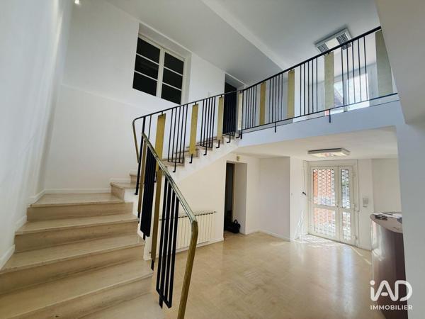 Maison à vendre 9 pièces 221 m² Carpentras