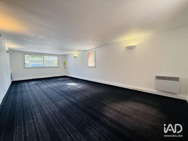 Maison à vendre 9 pièces 221 m² Carpentras