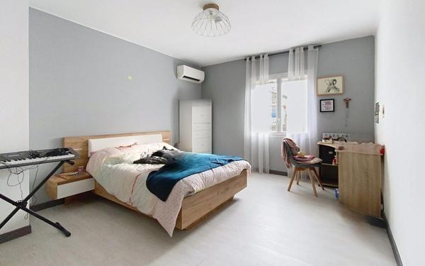 Maison à vendre    8 pièces •  Roquebrune-sur-Argens