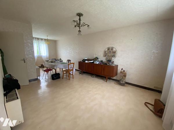 Maison Bourgvallees 5 pièce(s) 89.4 m2