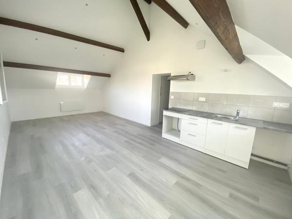 Appartement F3 refait à neuf , Coulommiers Appartement F3 refait à neuf , Coulommiers