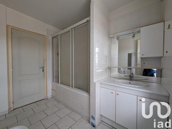 Maison 5 pièces de 130 m² à Blesmes (02400)