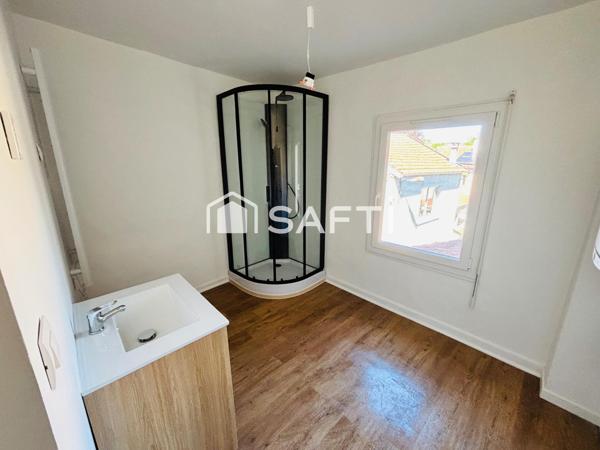 maison de bourg de 79 m² rénovée avec petit extérieur