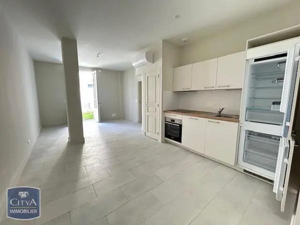 Appartement à louer 3 pièces 69.3m²