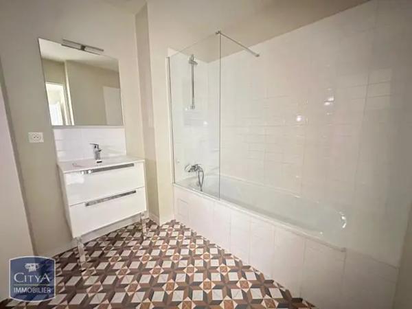 Appartement à louer 3 pièces 69.3m²