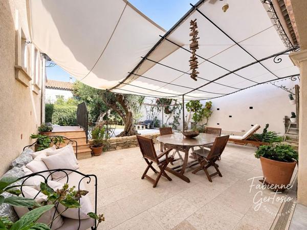 Toulon - Bastide provençale sur terrain de 551m2