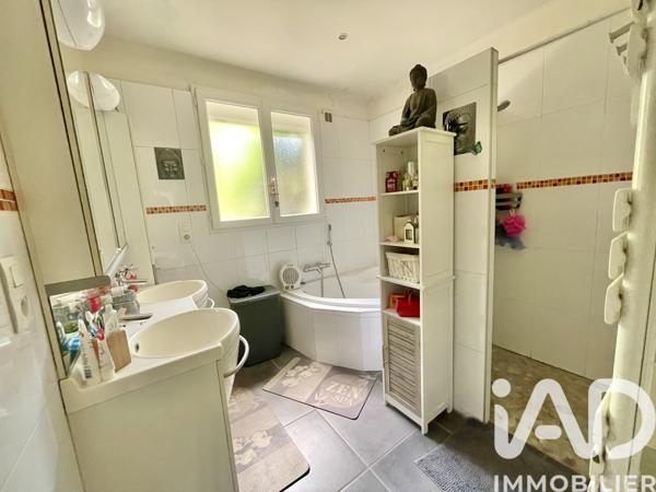 Maison à vendre 4 pièces 125 m² Satillieu