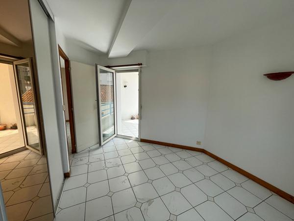 17200 ROYAN ROYAN / Appartement T3 avec balcon