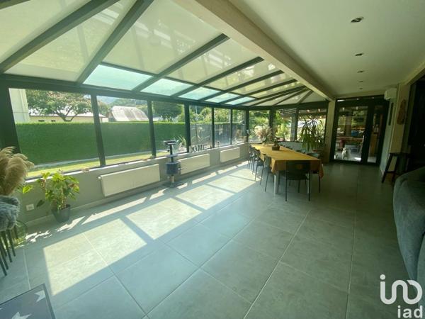 Maison traditionnelle 6 pièces de 212 m² à Asté (65200)