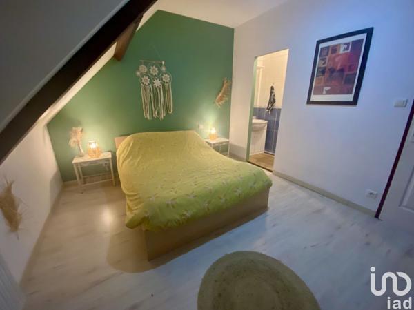 Maison traditionnelle 6 pièces de 212 m² à Asté (65200)