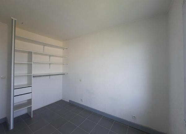 Maison à vendre    5 pièces •  Médis