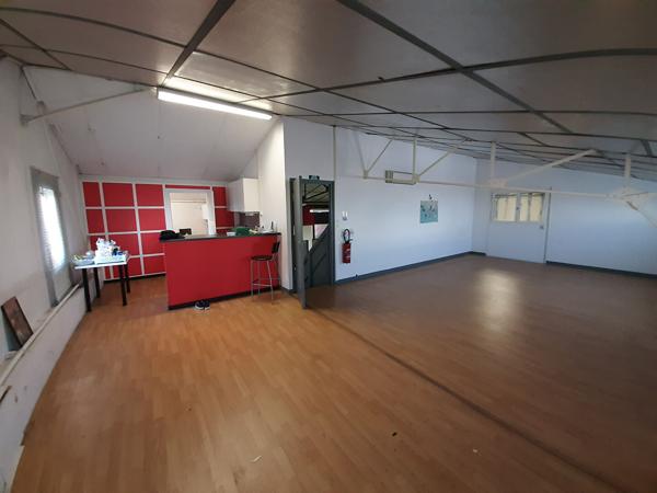 LOCAL COMMERCIAL 300m² - Axe TRES PASSANT - ATLANTIS SAINT-HERBLAIN