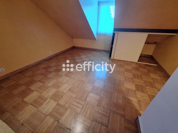 Maison 6 pièces - 120 m² Exclusivité efficity