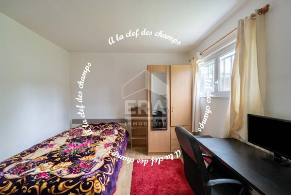 Maison Dourdan 7 pièce(s) 127 m2