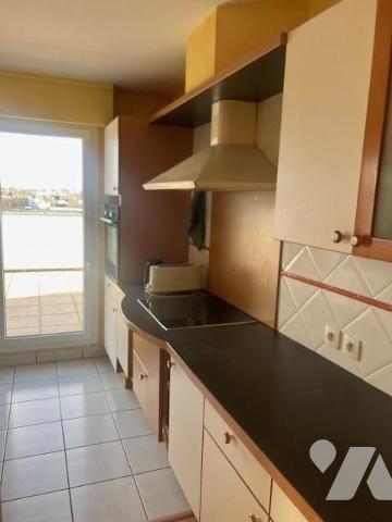 VANNES - LE BONDON  - DERNIER ETAGE TERRASSE 38M2