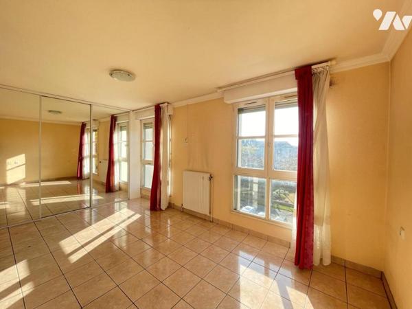 St MALO - La Madeleine - Appartement T2 dernier étage avec ascenseur - Cellier et garage