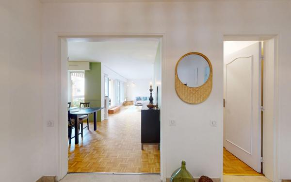 Appartement à vendre    4 pièces • 115,46 m2 Lyon 4