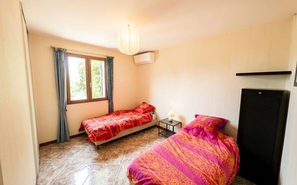 Maison à vendre    3 pièces •  Talence