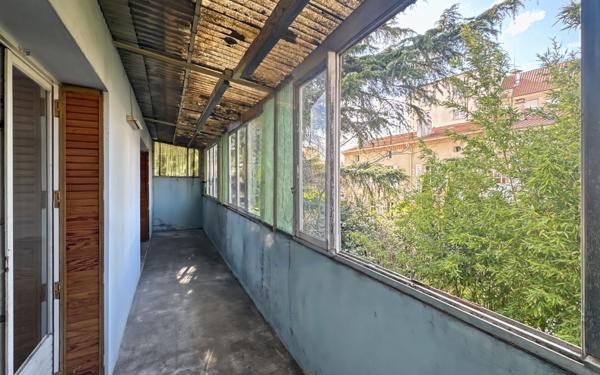 Maison à vendre    5 pièces •  Valence