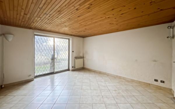 Maison à vendre    5 pièces •  Valence