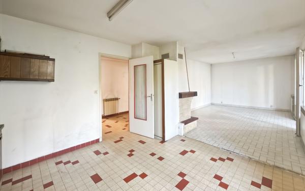 Maison à vendre    5 pièces •  Valence