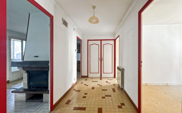 Maison à vendre    5 pièces •  Valence