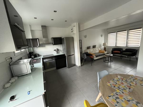 Maison 4 chambres, garage, terrasse, jardin