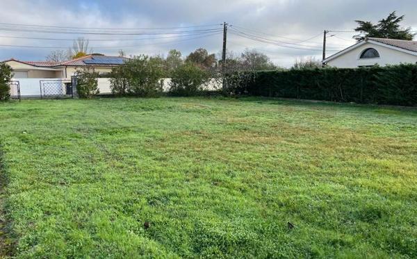 Terrain à vendre |  Izon |  520 m²