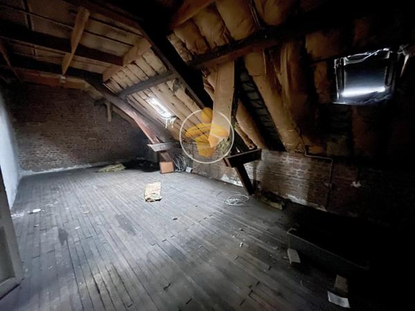 Vente Maison 5 pièces 215 m2 à La Fère