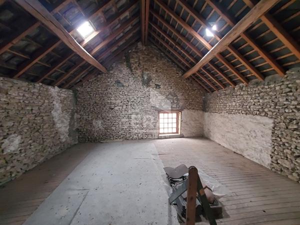LONGERE à Angerville A VENDRE