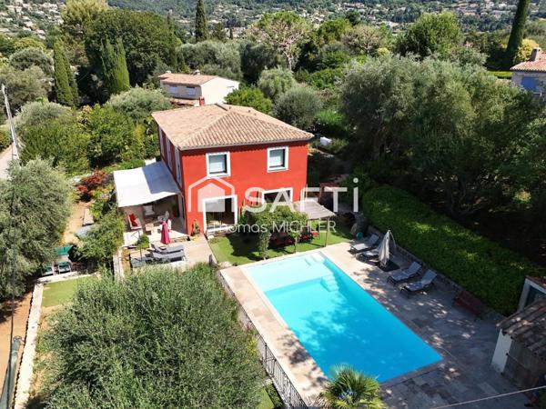 Maison de caractère en bon état à Vence quartier proche La Sine