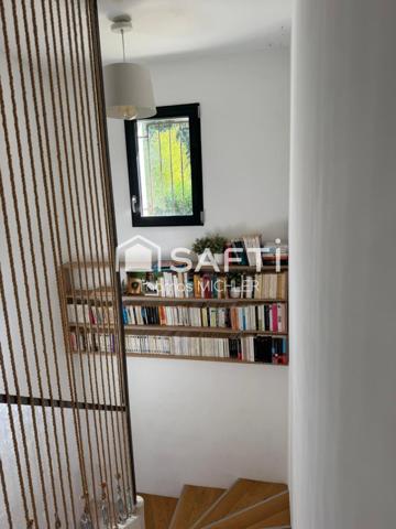 Maison de caractère en bon état à Vence quartier proche La Sine