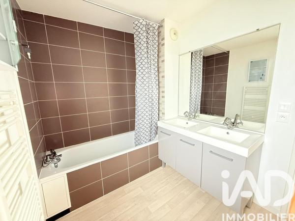 Location maison 4 pièces 85,4 m² Lormont
