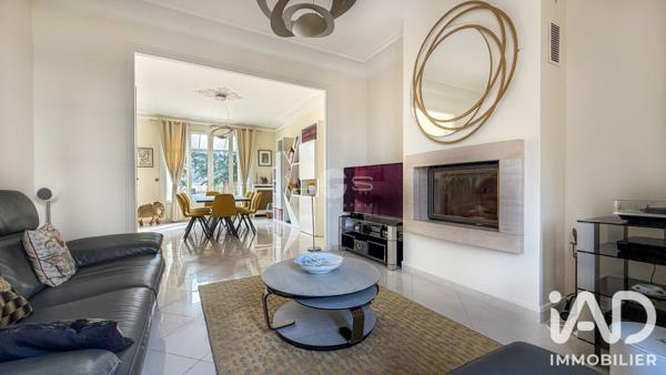 Maison à vendre 10 pièces 176 m² Roissy-en-Brie
