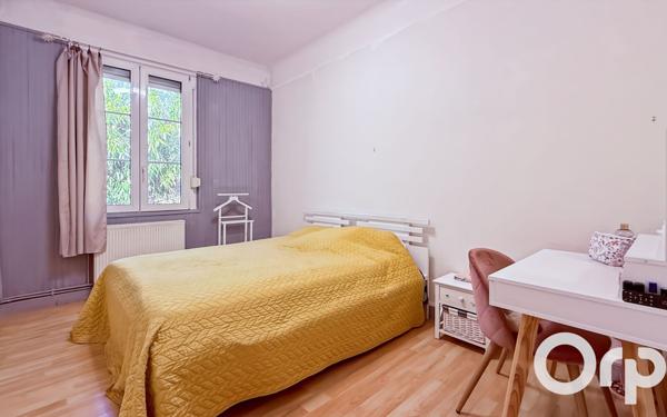 Maison à vendre    5 pièces •  Bollène