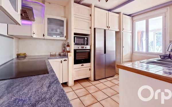 Maison à vendre    5 pièces •  Bollène