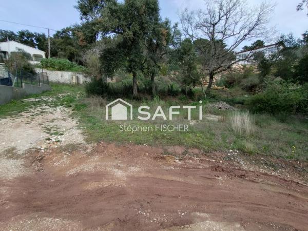 Terrain de 1200M2 Constructible