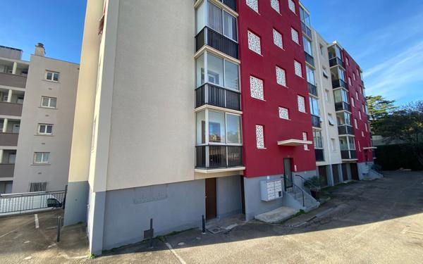 Appartement à vendre    2 pièces • 41,67 m2 Nîmes
