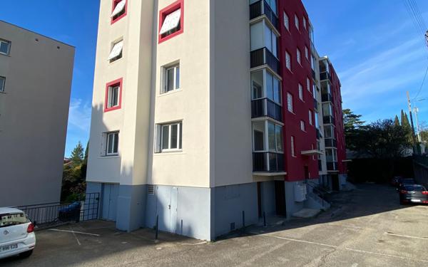 Appartement à vendre    2 pièces • 41,67 m2 Nîmes