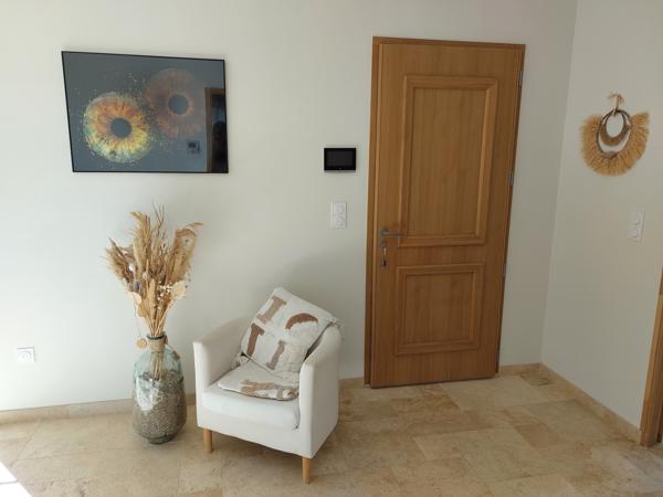 Maison
         5 pièces
        - 140 m² Bien prestige 475 000 € *