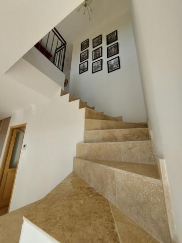 Maison
         5 pièces
        - 140 m² Bien prestige 475 000 € *