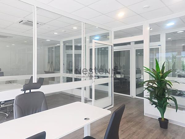 A Louer Bureau à Jarry Baie-Mahault de 12 m2