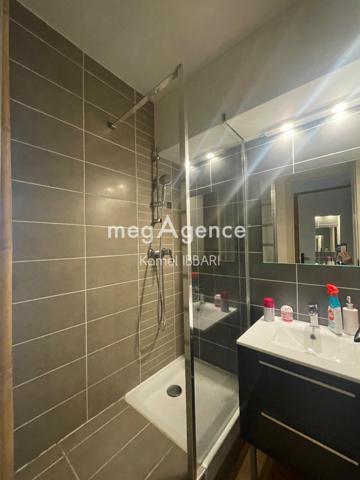 Appartement à SAINT-ETIENNE, 42100 - 1 pièce 25m²